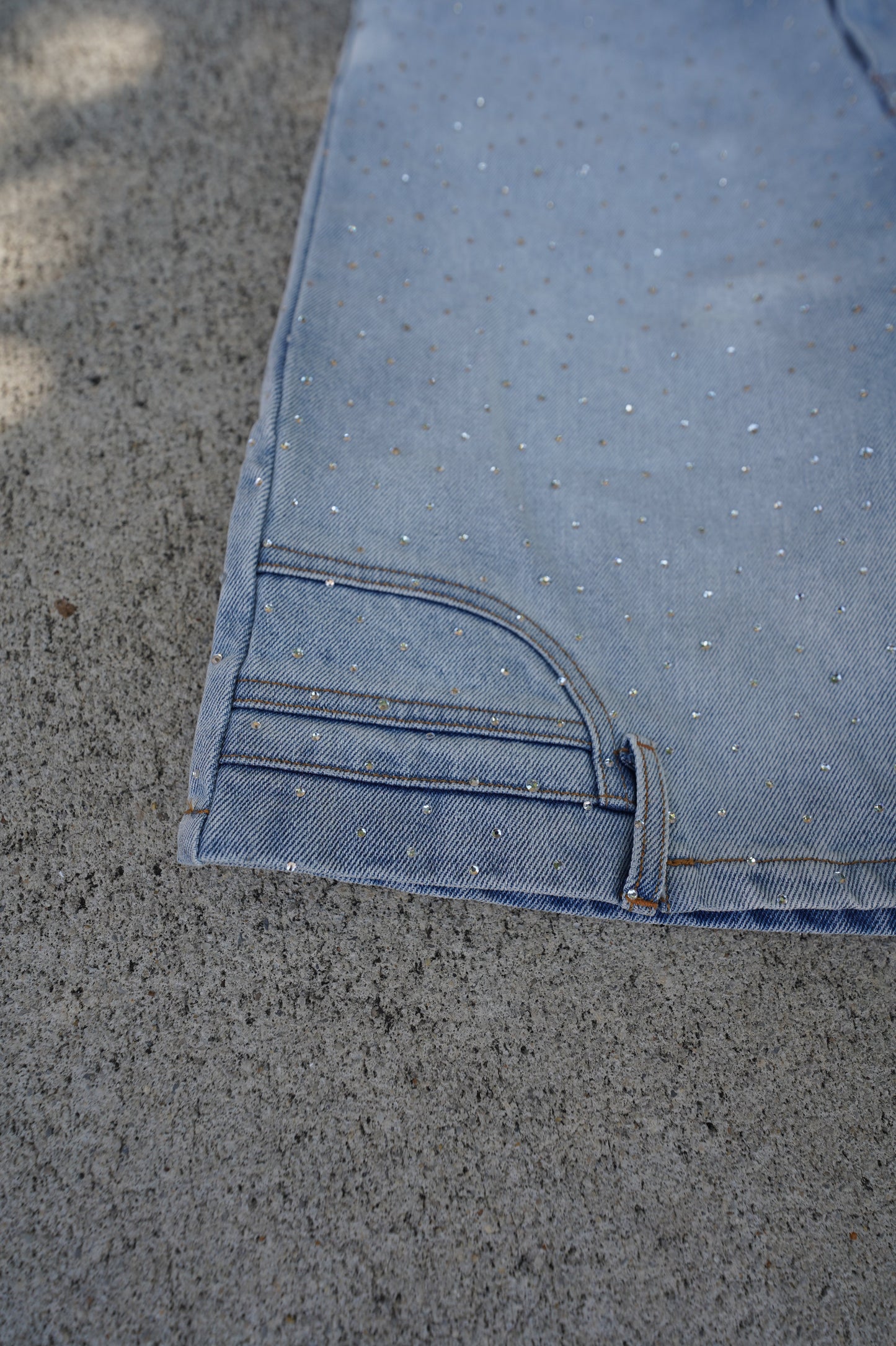 NEWINVISION JORTS